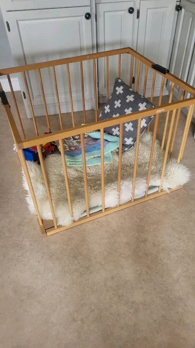 Wood Folding Baby Playpen – Compact & Space Saving - Image 2