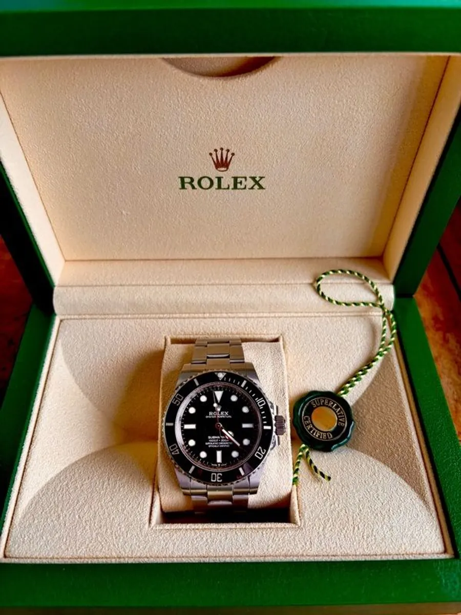 Rolex Submariner - box and papers - Image 1