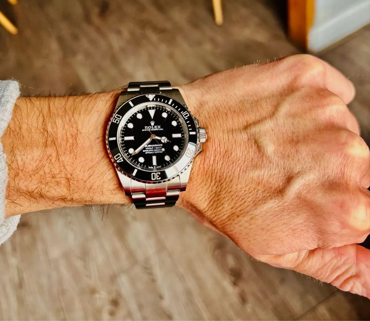 Rolex Submariner - box and papers - Image 2