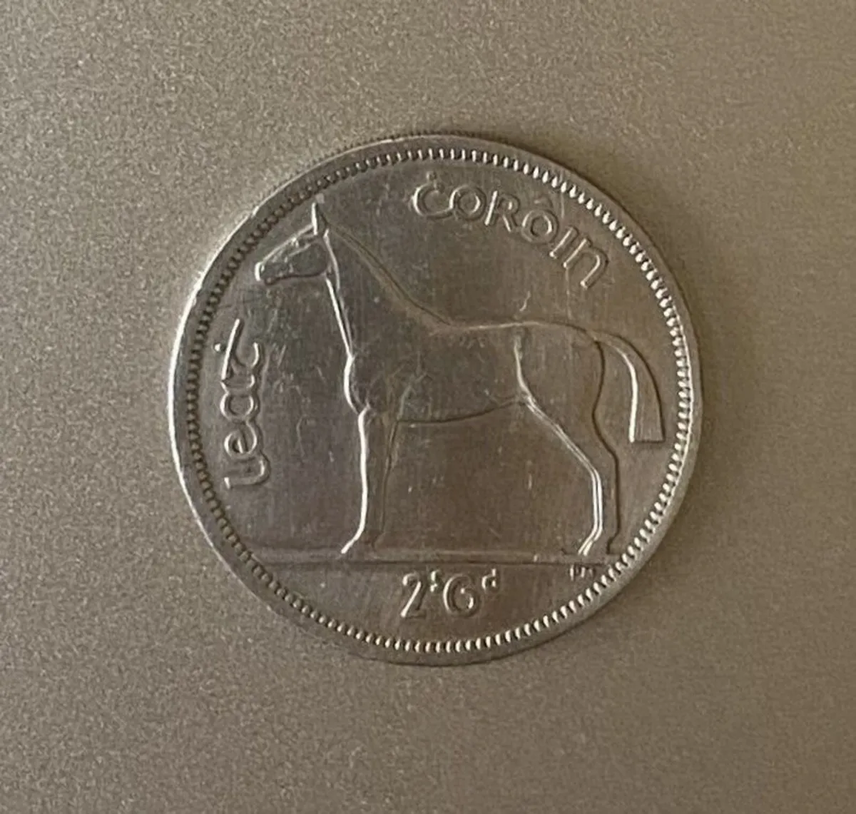 EIRE, 1962 Half Crown. Free Post - Image 1