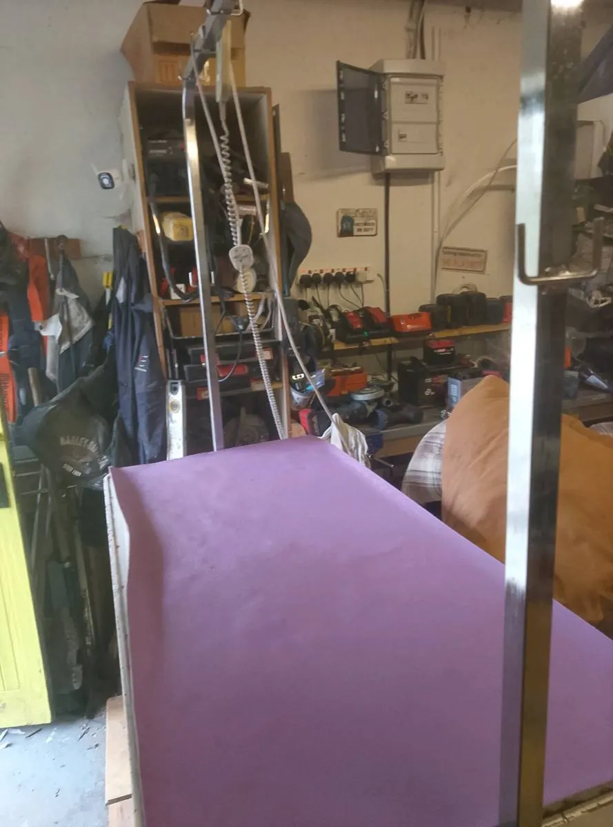 Grooming electric table - Image 2