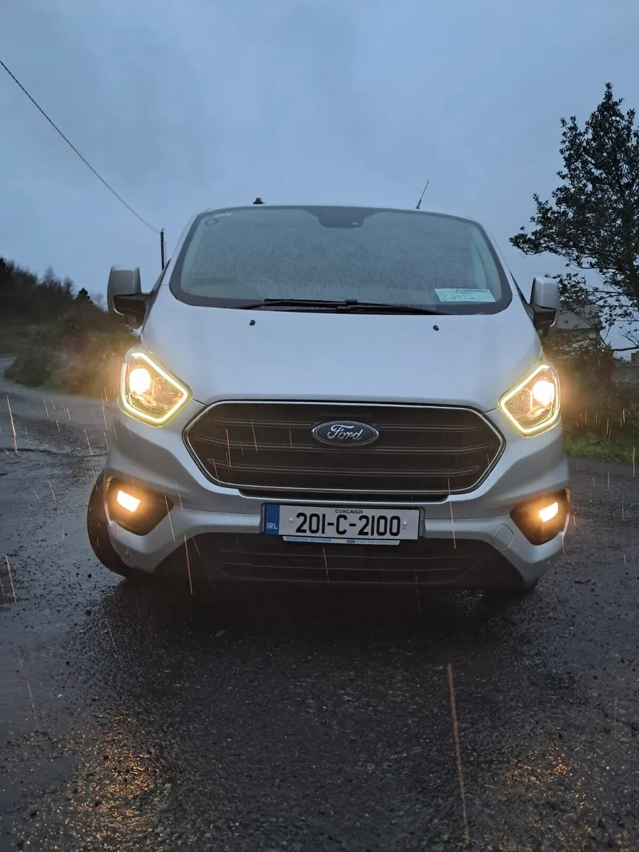 Ford Transit Custom - Image 1