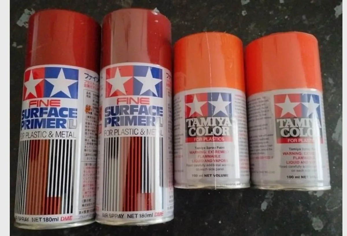 Fine Surface Primer for Plastic and Metal - Image 1