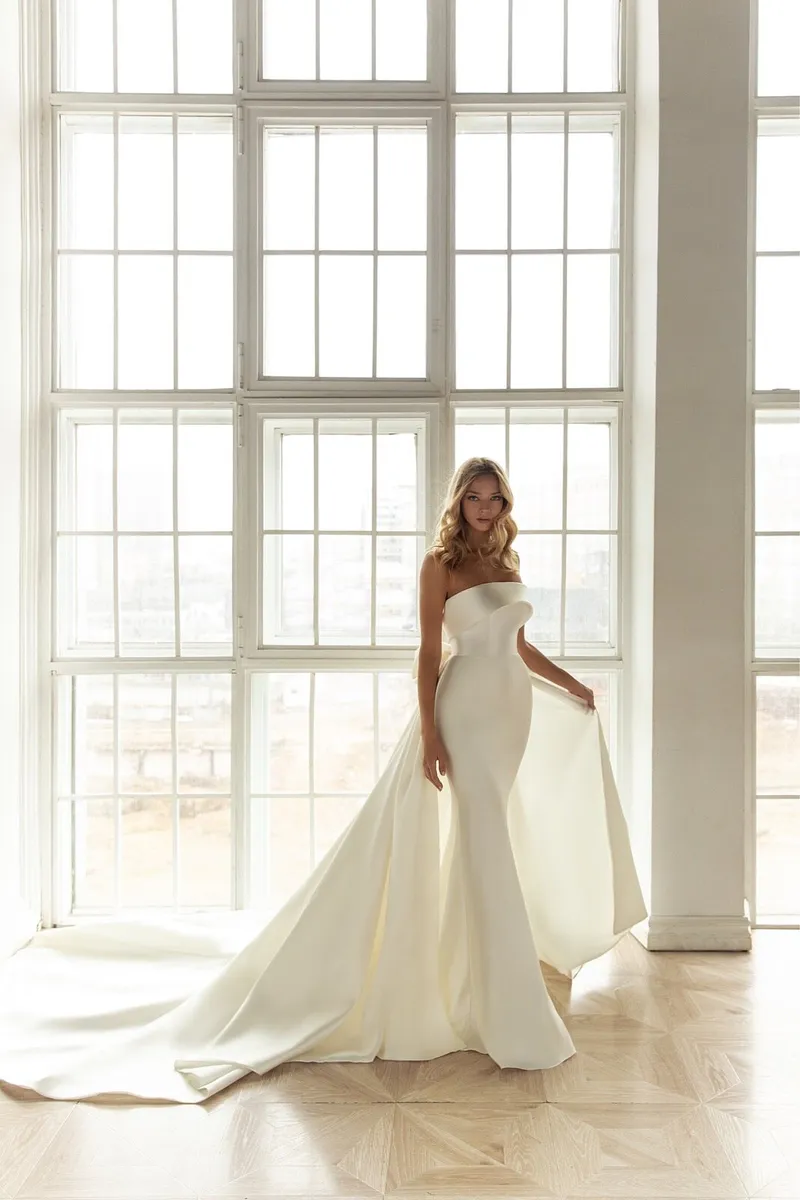 Eva Lendel wedding dress - Image 2