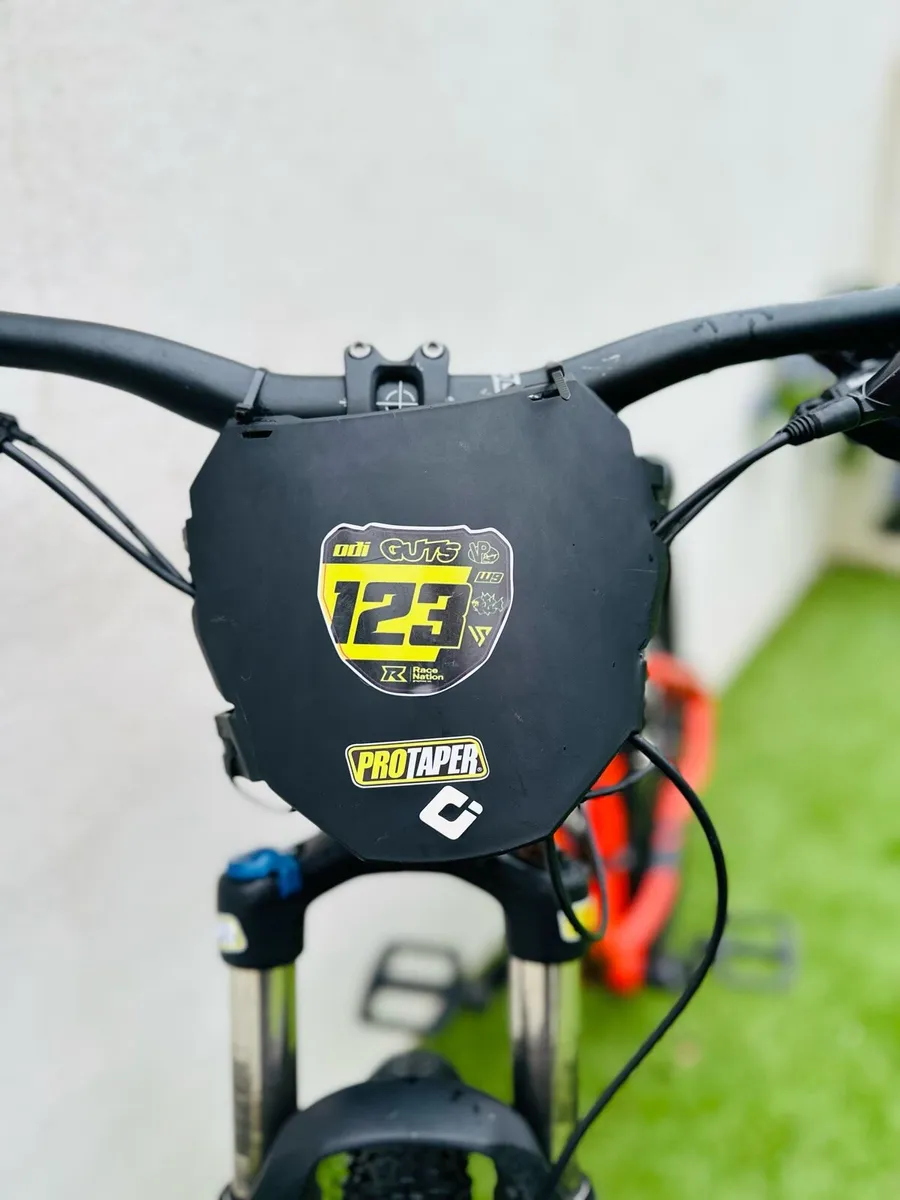 Orbea MX 40 27.5 Mountain Bike Small Frame - Image 3