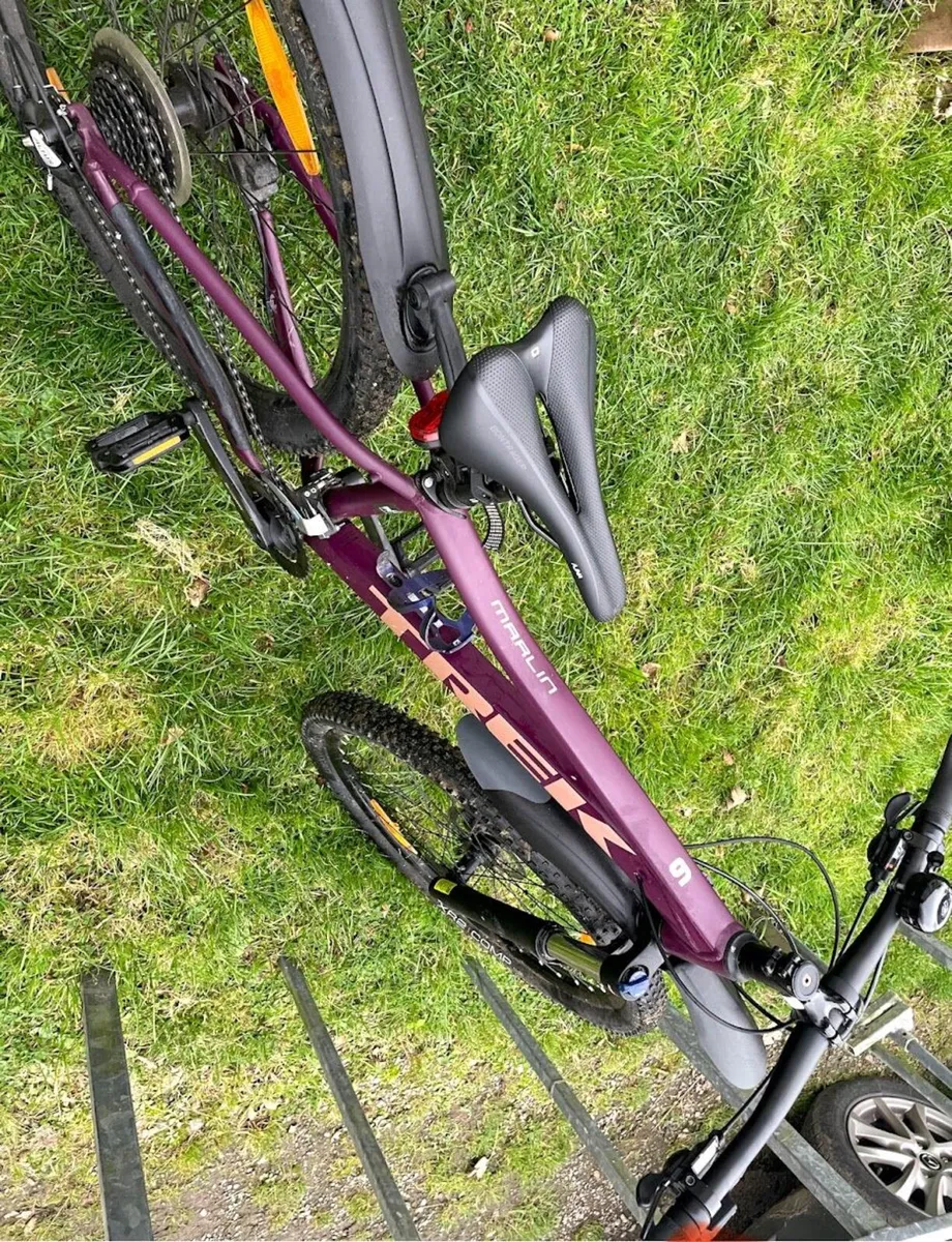 Trek Marlin 6 - Image 1