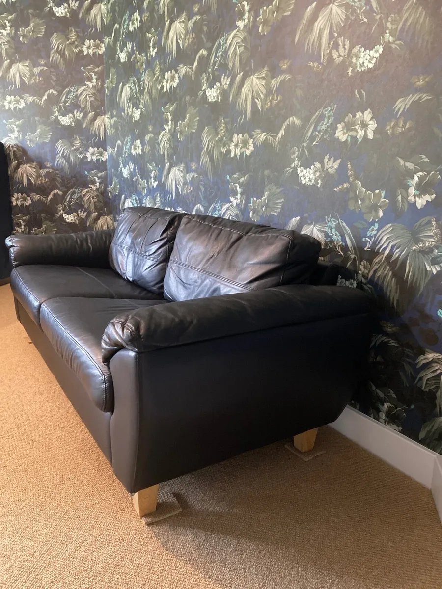 Faux leather setee - Image 2