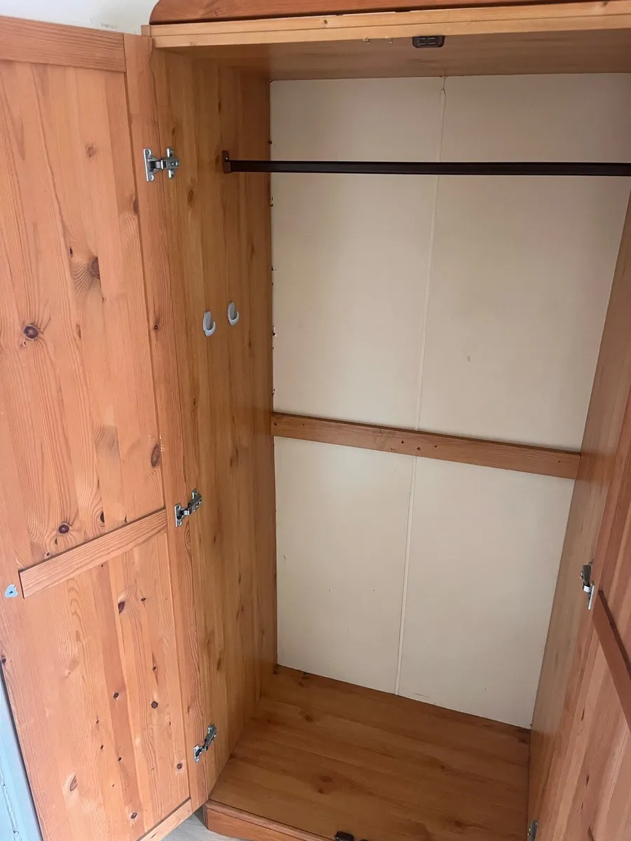 Wardrobe - Image 2