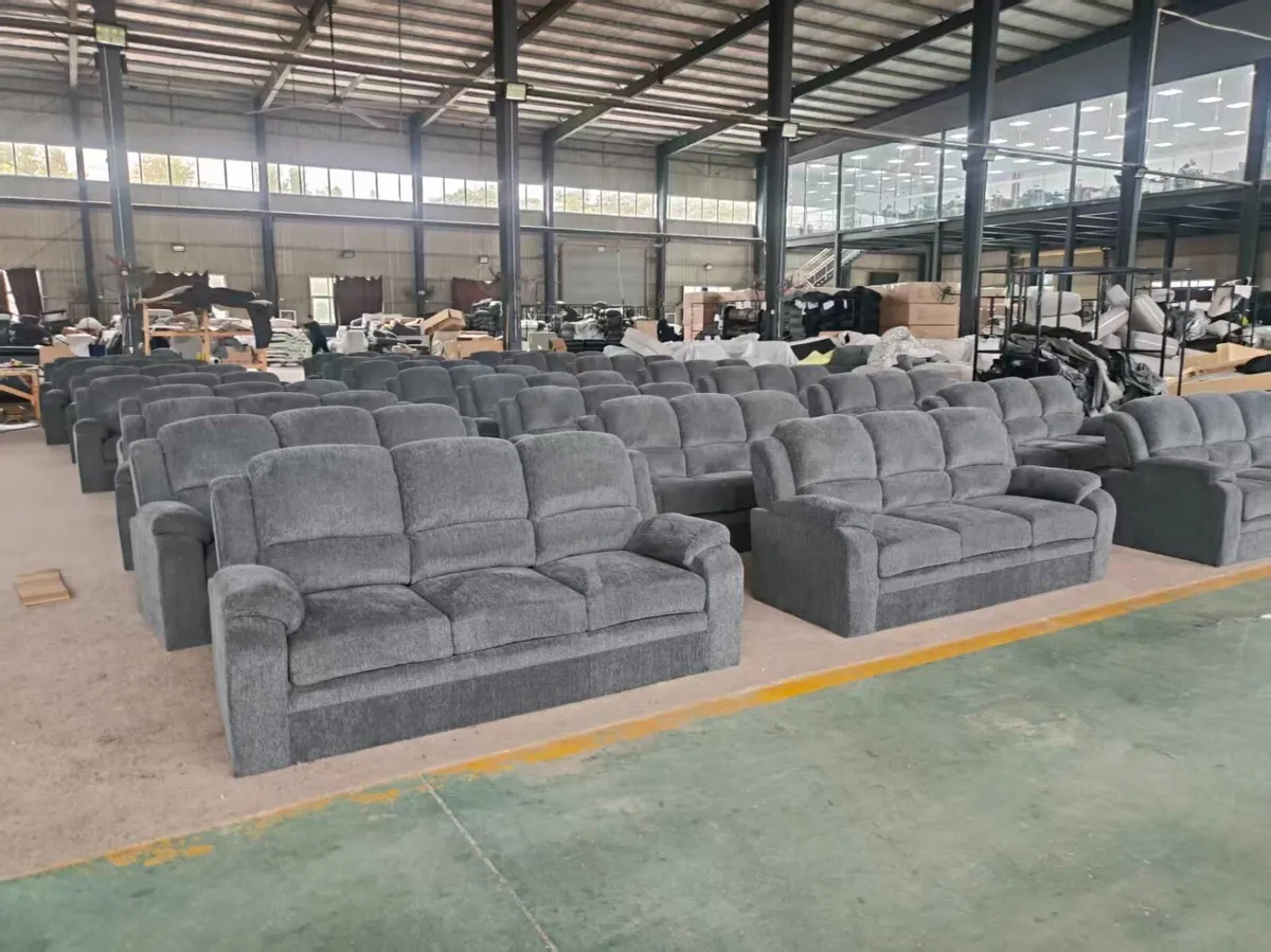 3+2 Grey & Cream Fabric Sofa Set - Image 2