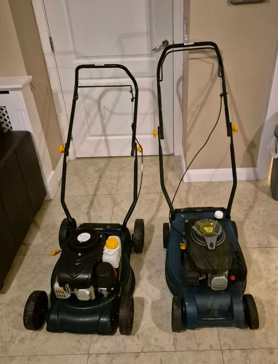 JOB LOT OF 2 PETROL LAWNMOWER/ 2 FOR €100/ ENGINES - Image 4