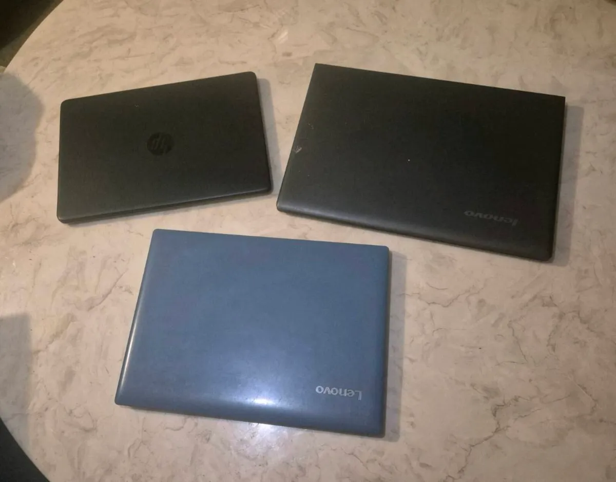 JOB LOT OF 3 SLIMLINE LAPTOP 1HP/2 LENOVO  PARTS O - Image 3