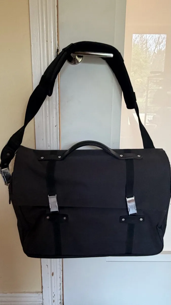 Porsche Design Men’s laptop / work bag - Image 1