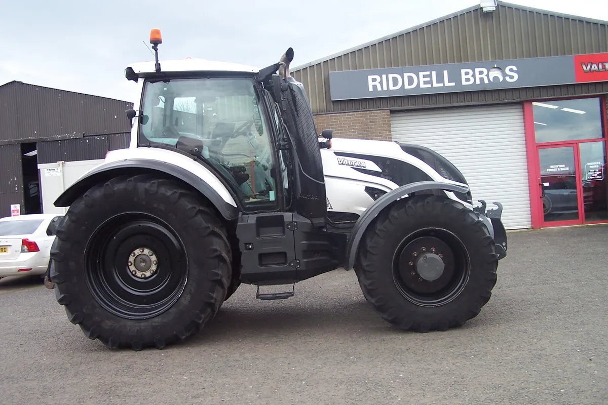 2019 Valtra T174 Versu - Image 1
