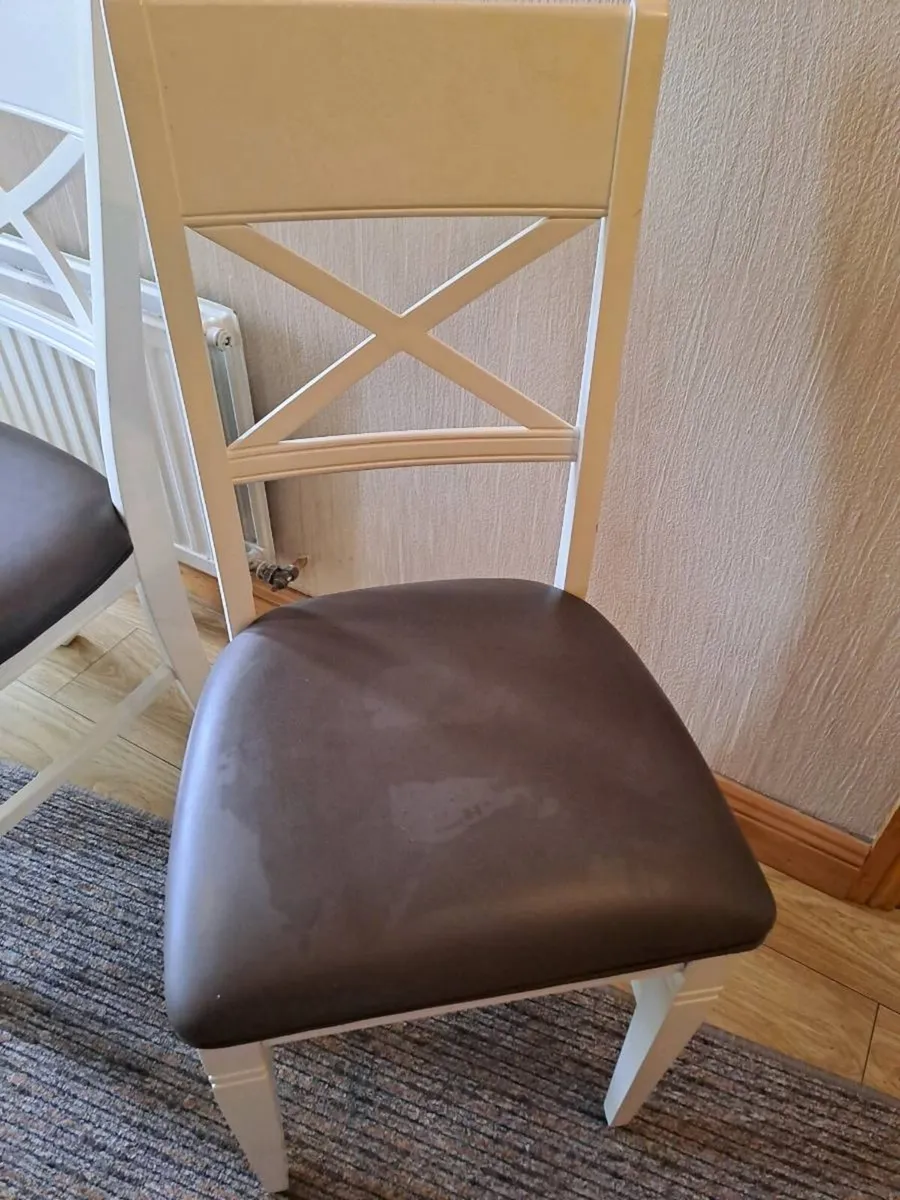 Kitchen chairs - Image 1