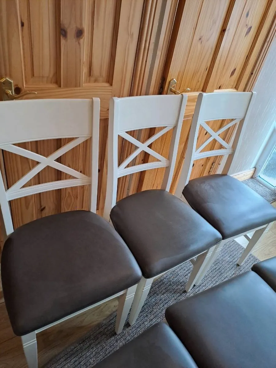 Kitchen chairs - Image 2