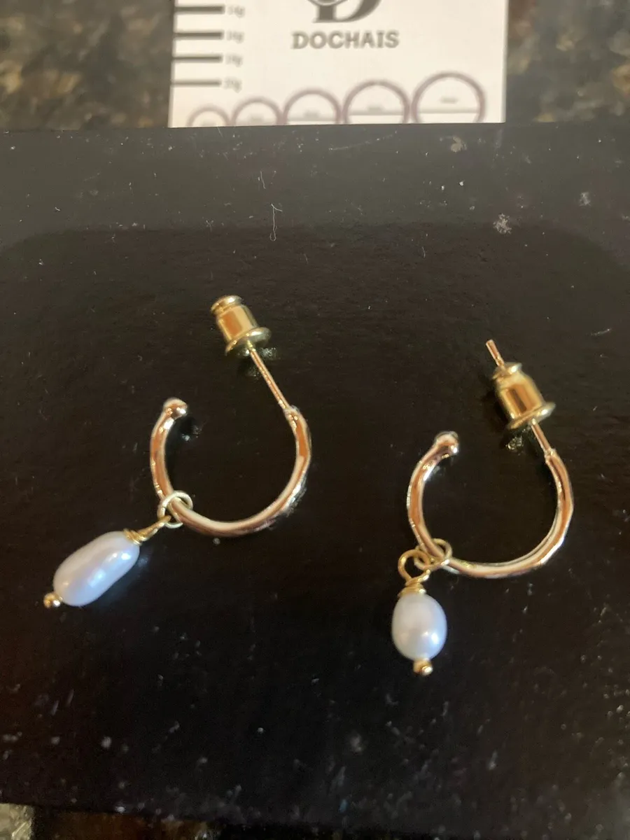 Sterling Silver earrings brand new never worn - Image 2