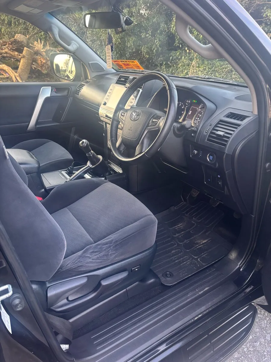 2023 SWB Toyota landcruiser - Image 4