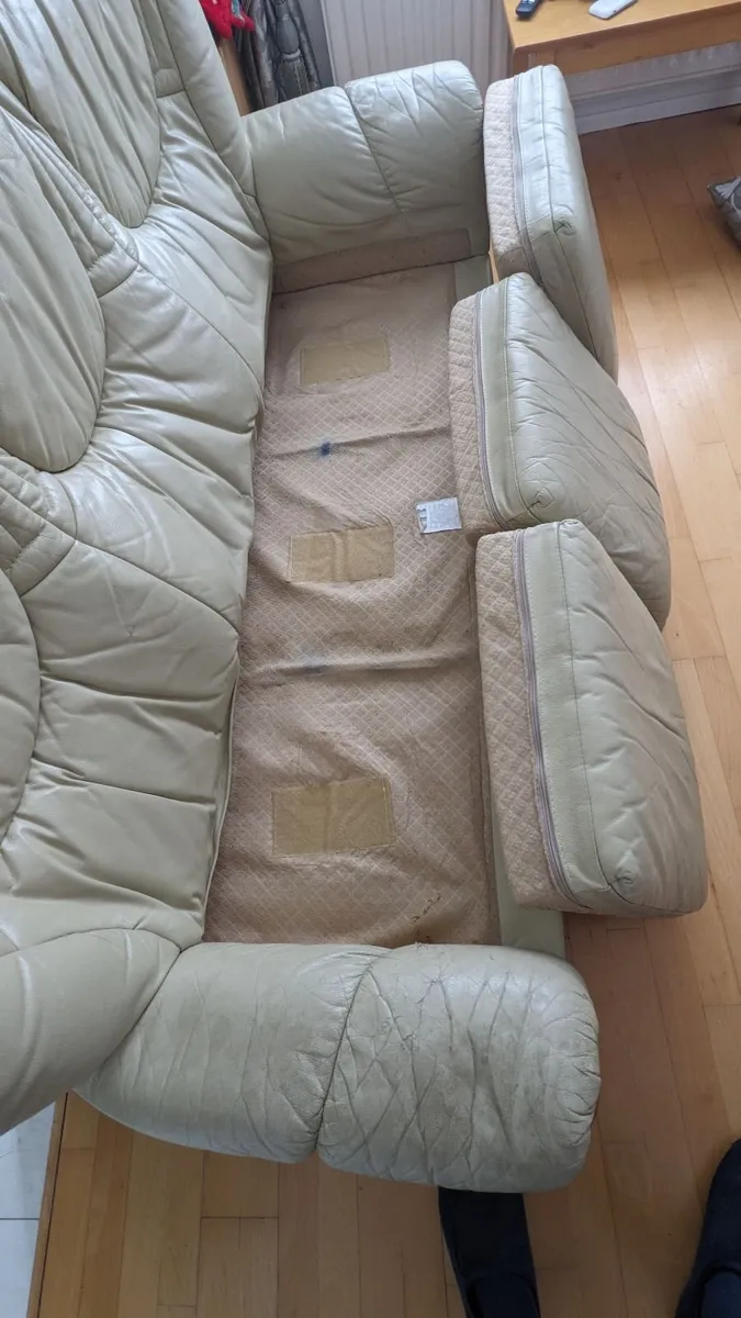 Sofa - Image 2