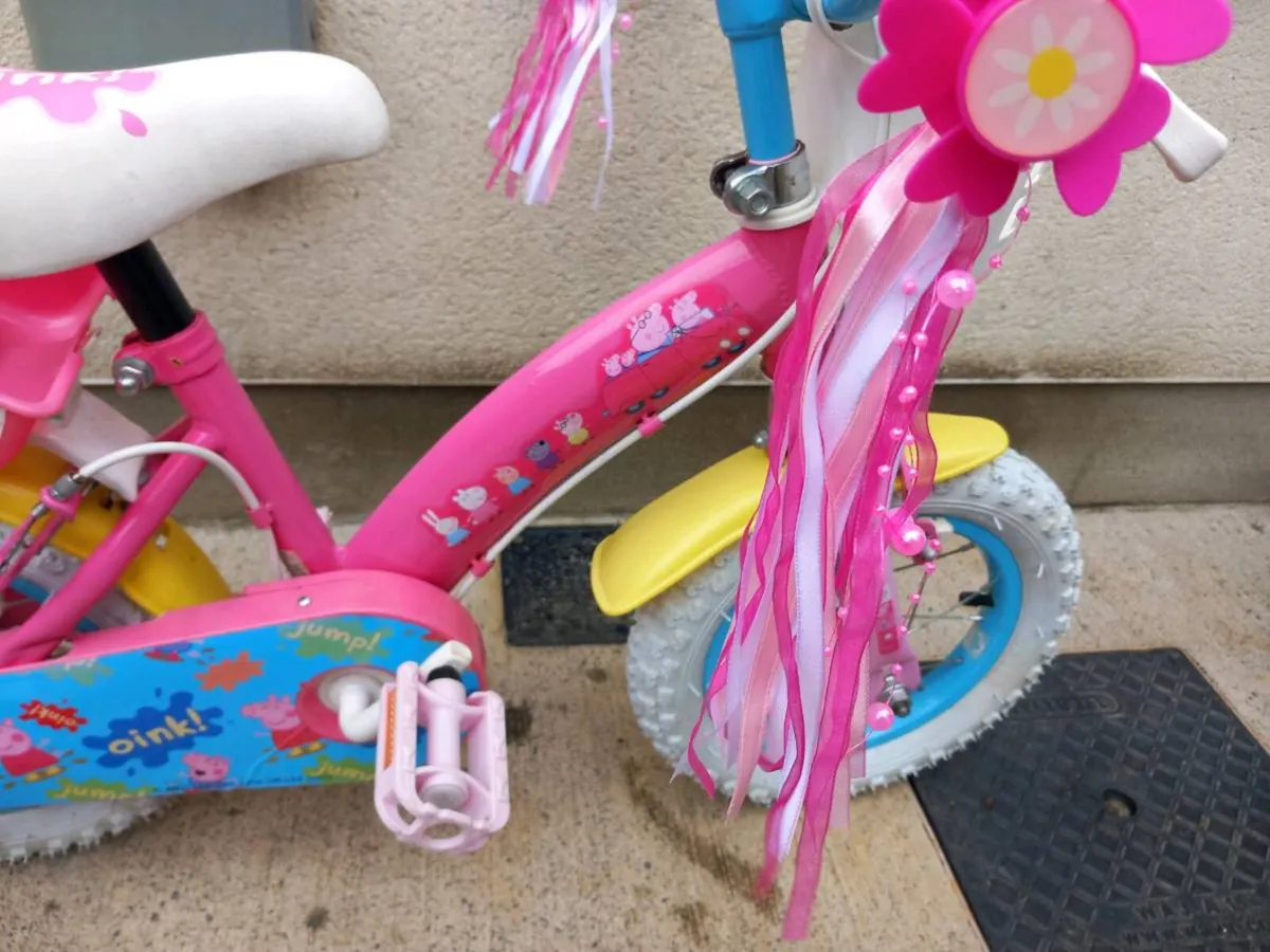 Kids pepper pig bike size 12 inch wheels - Image 4