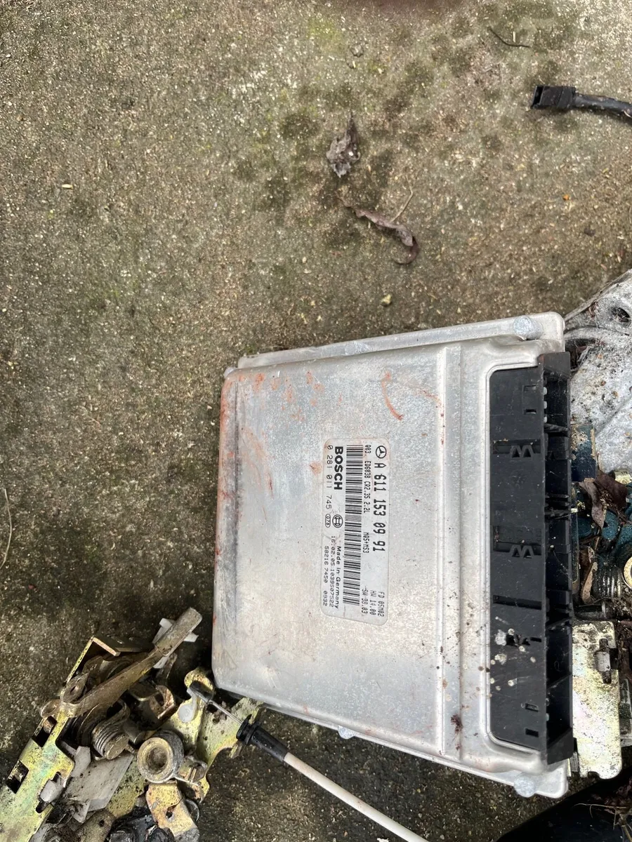 Sprinter van parts - Image 2