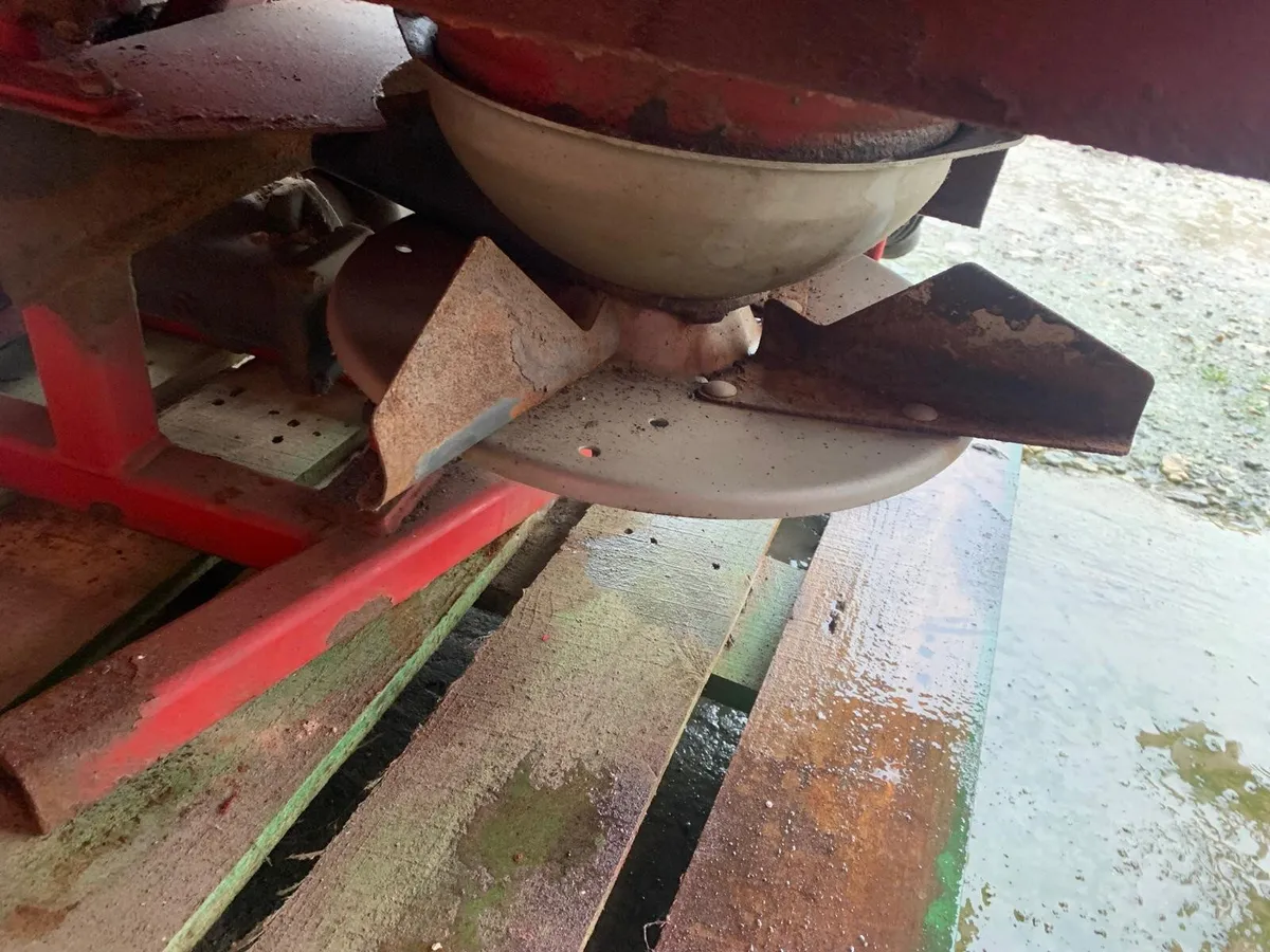 TEAGLE/TULIP 1500KG CENTRELINER SE C/W COVER - Image 4