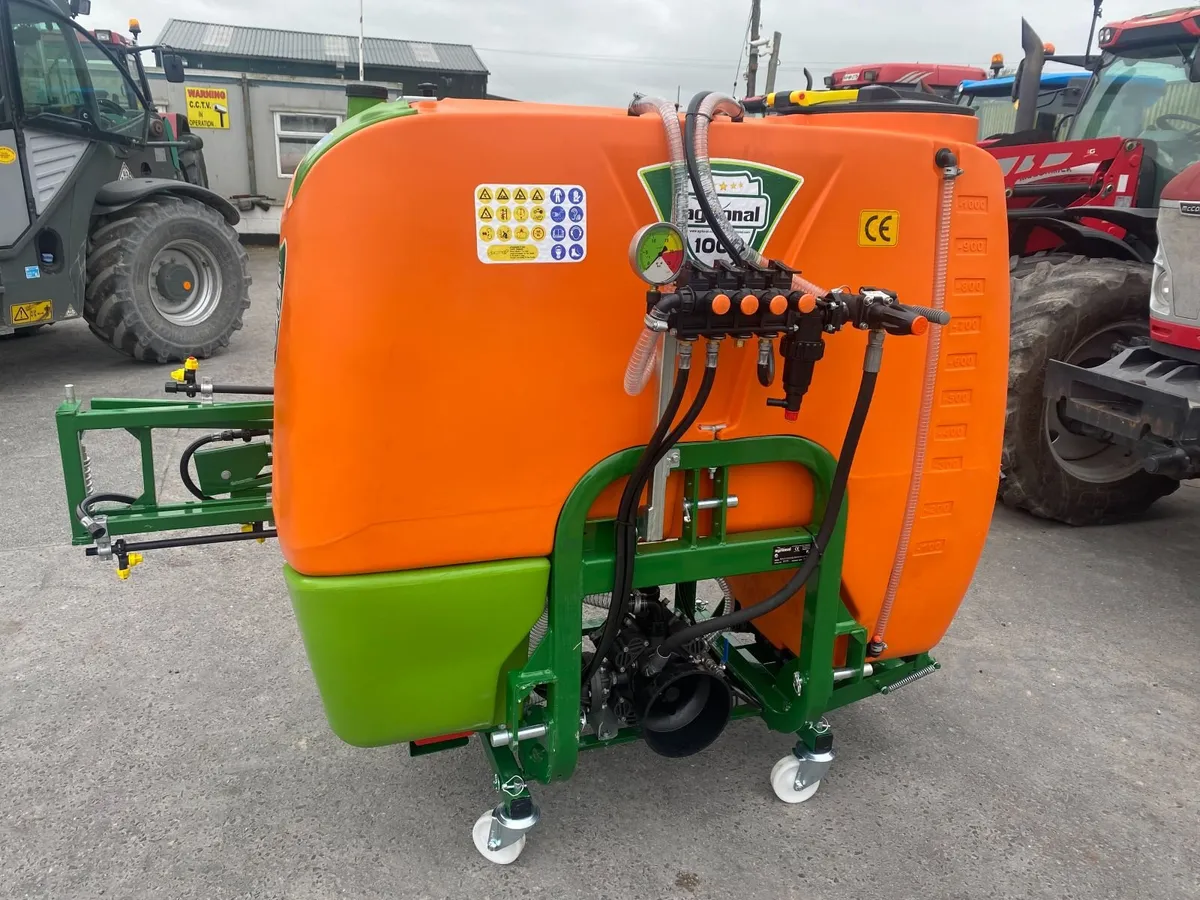 New Agrional 1000 sprayer - Image 2