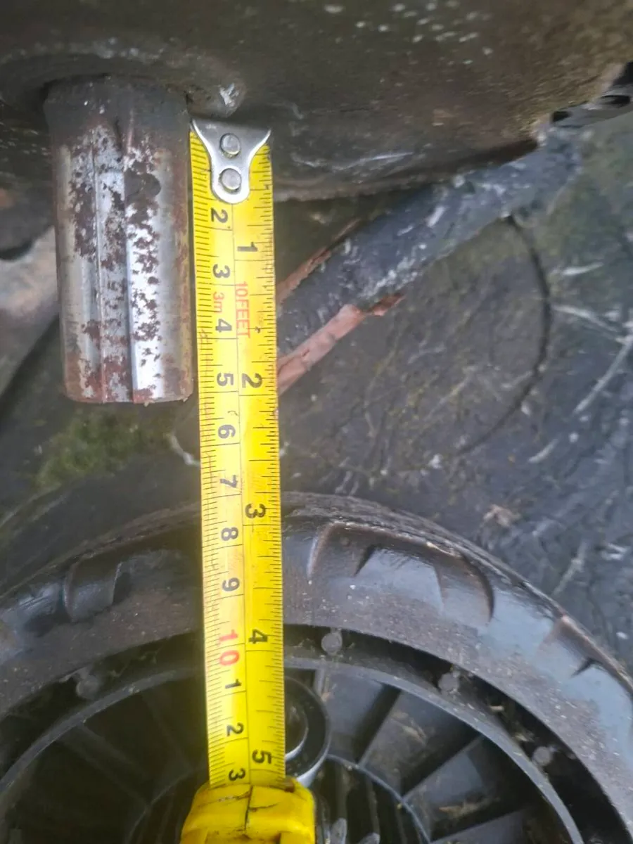 Briggs  and  stratton  engine 4hp - Image 3