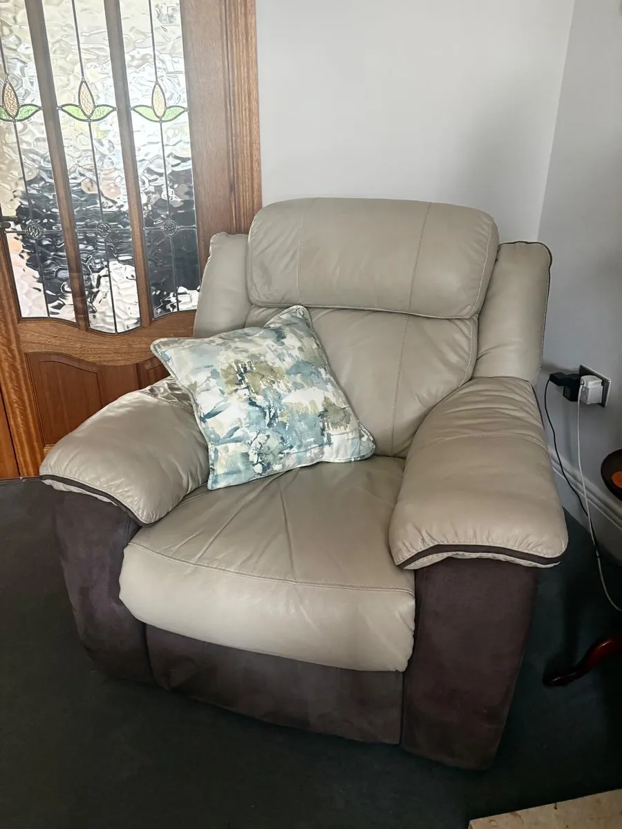 3 piece suite - Image 4