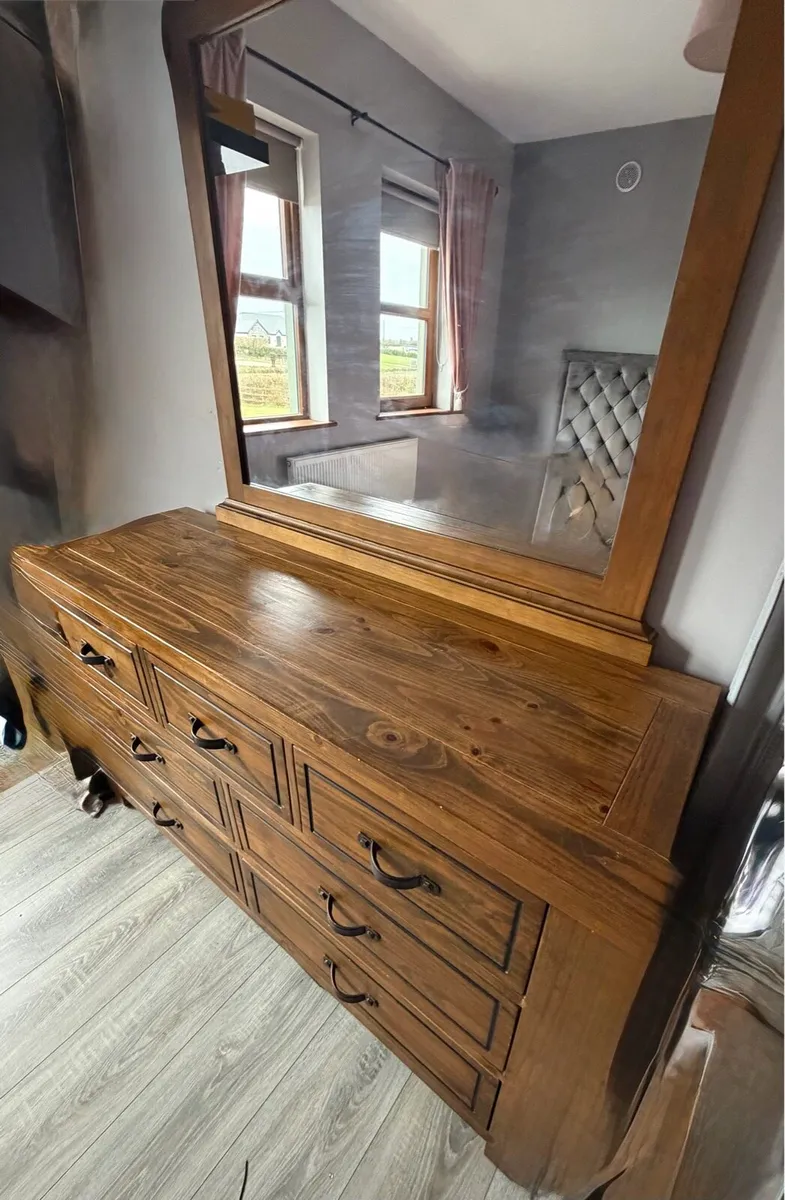 Dresser mirror and matching locker - Image 2