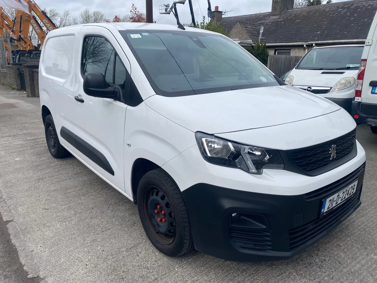 2021 Peugeot Partner