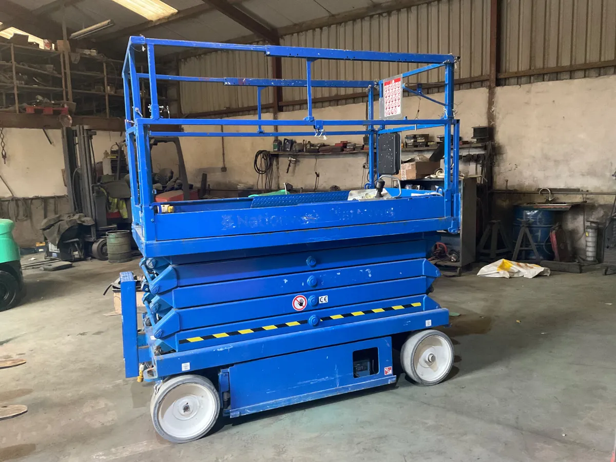 SKYJACK SISSORLIFT - Image 1