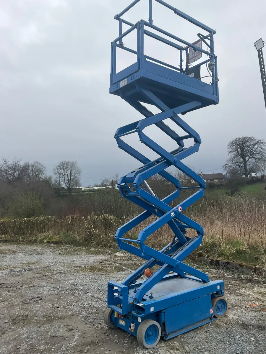 SKYJACK SISSORLIFT - Image 4