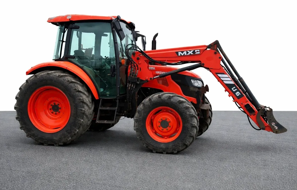 ***🚜 Kubota M8560 with MX U6 Loader*** - Image 2