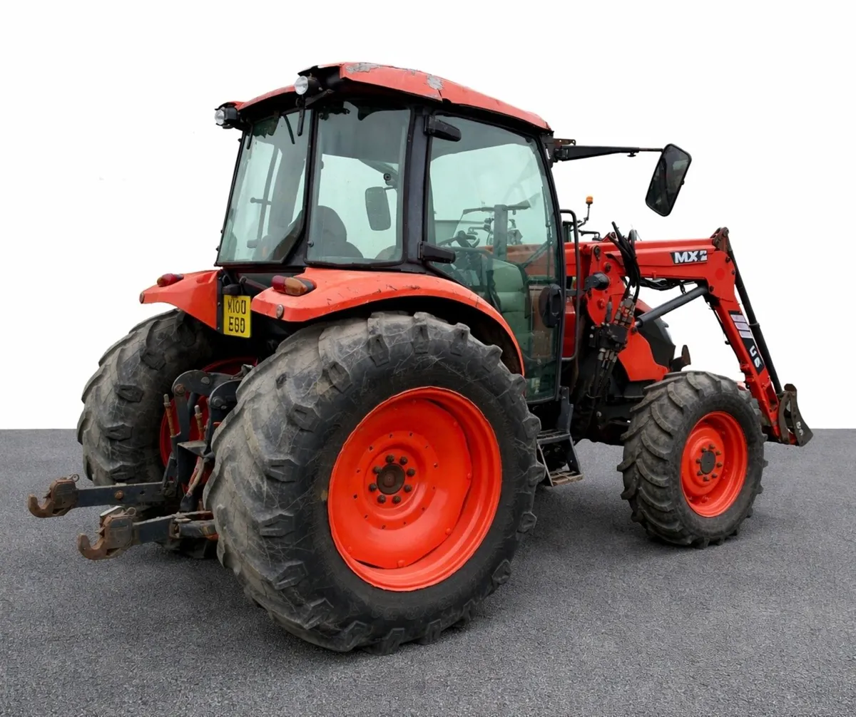 ***🚜 Kubota M8560 with MX U6 Loader*** - Image 3