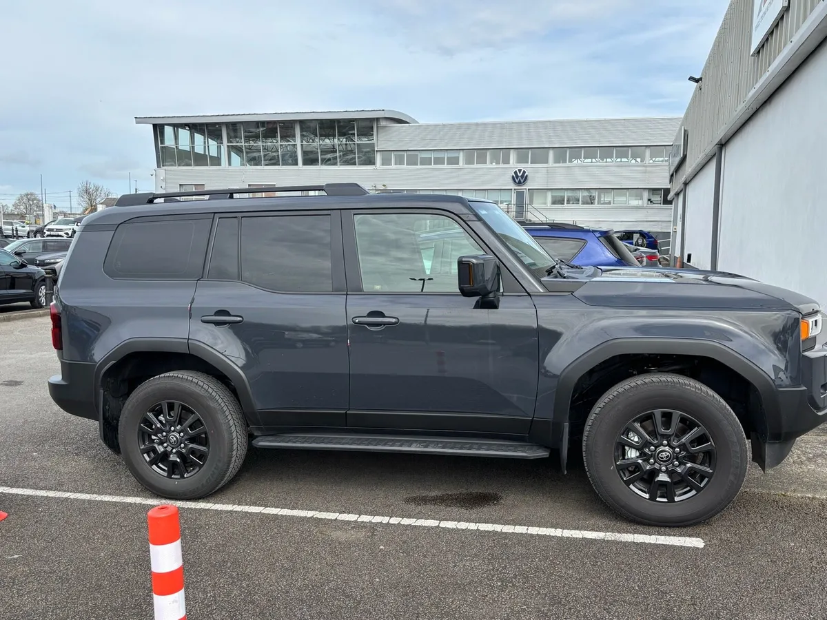 Toyota Landcruiser 250 - Image 2