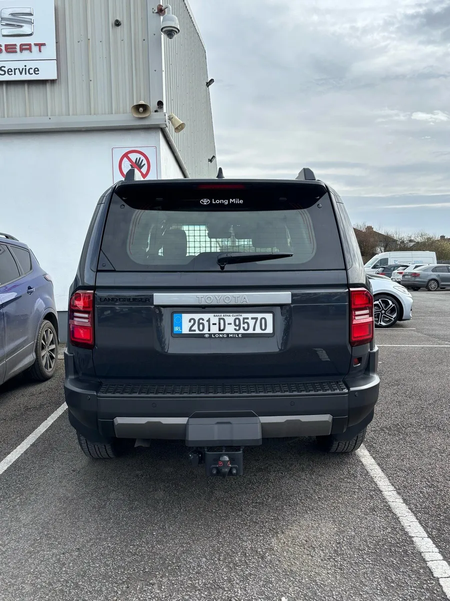 Toyota Landcruiser 250 - Image 3