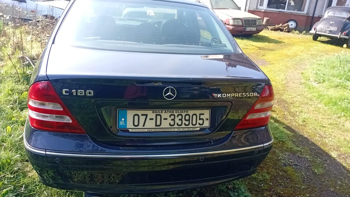Mercedes - Image 1