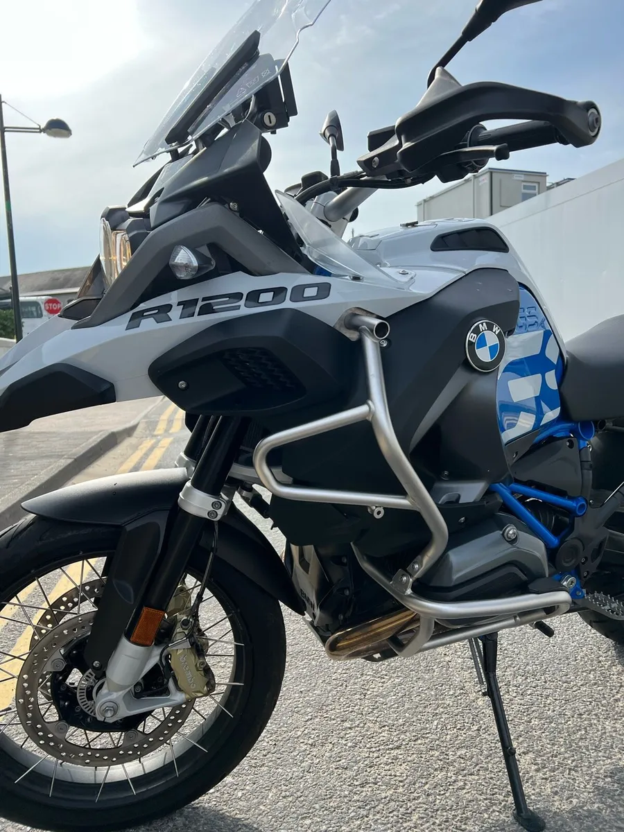 BMW 1200 GSA Rallye - Image 1