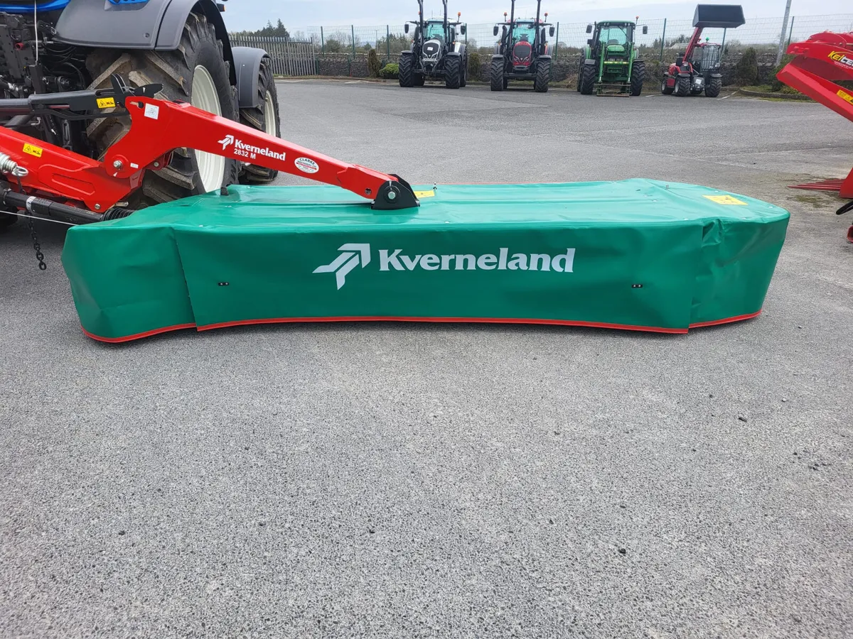 New Kverneland 2832-- 10ft 6 Mounted Mower - Image 4