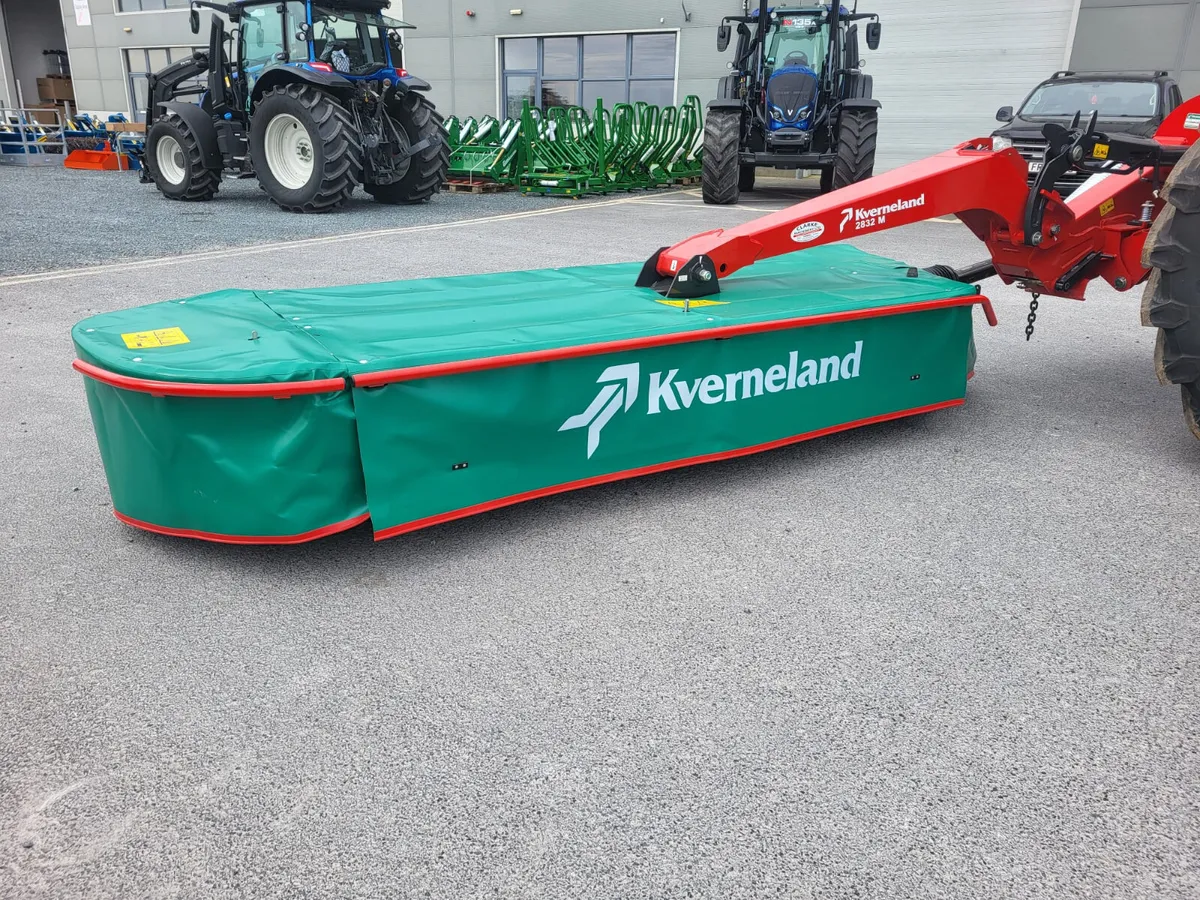 New Kverneland 2832-- 10ft 6 Mounted Mower - Image 1