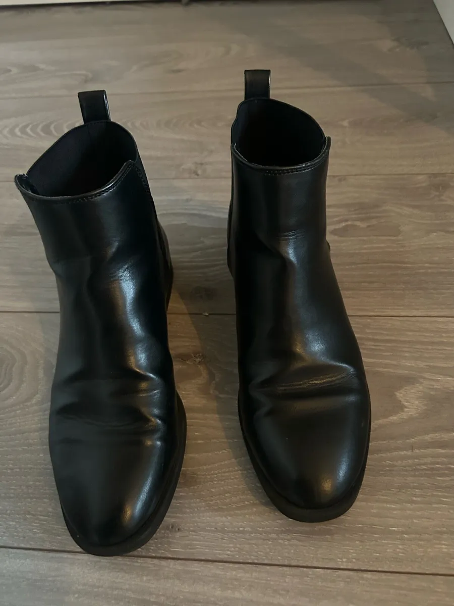 women boots - Image 4