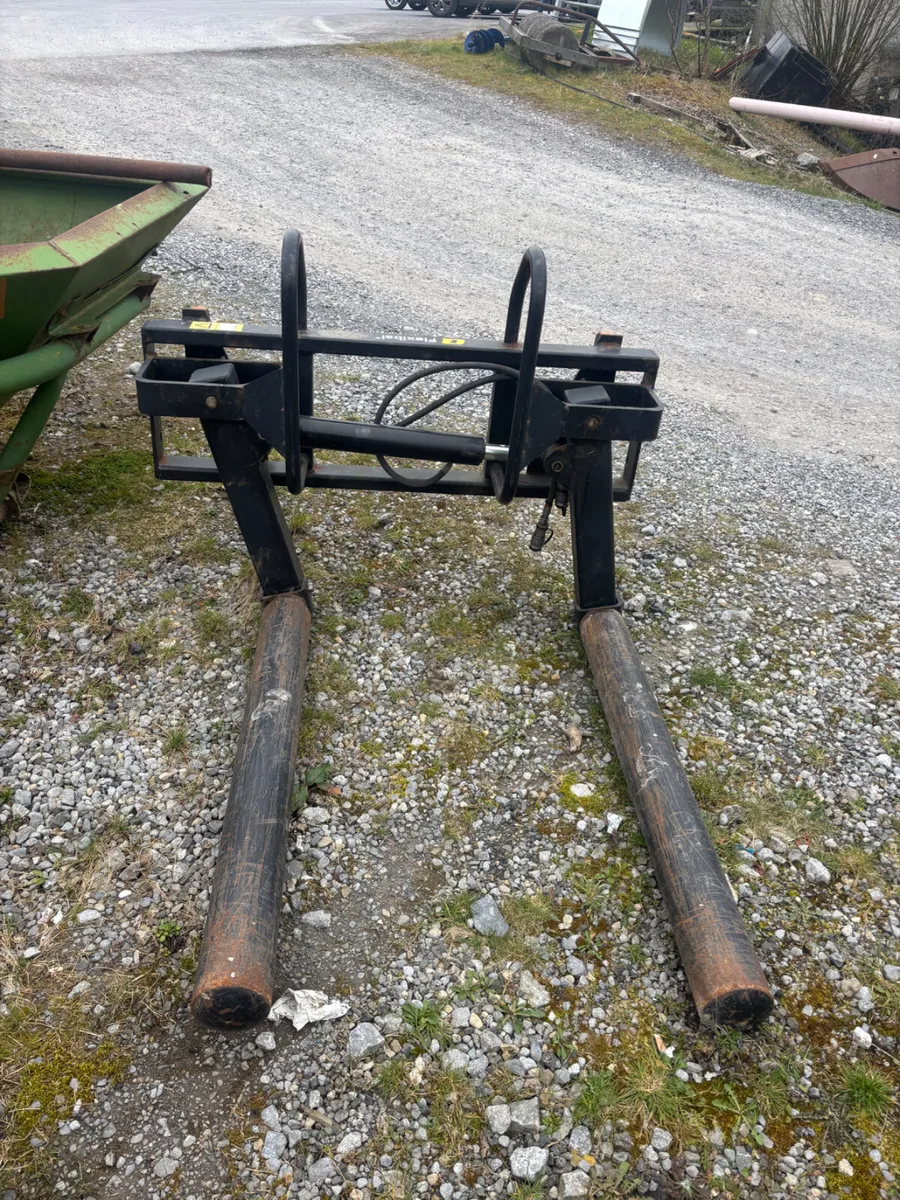 quicke bale stacker - Image 1