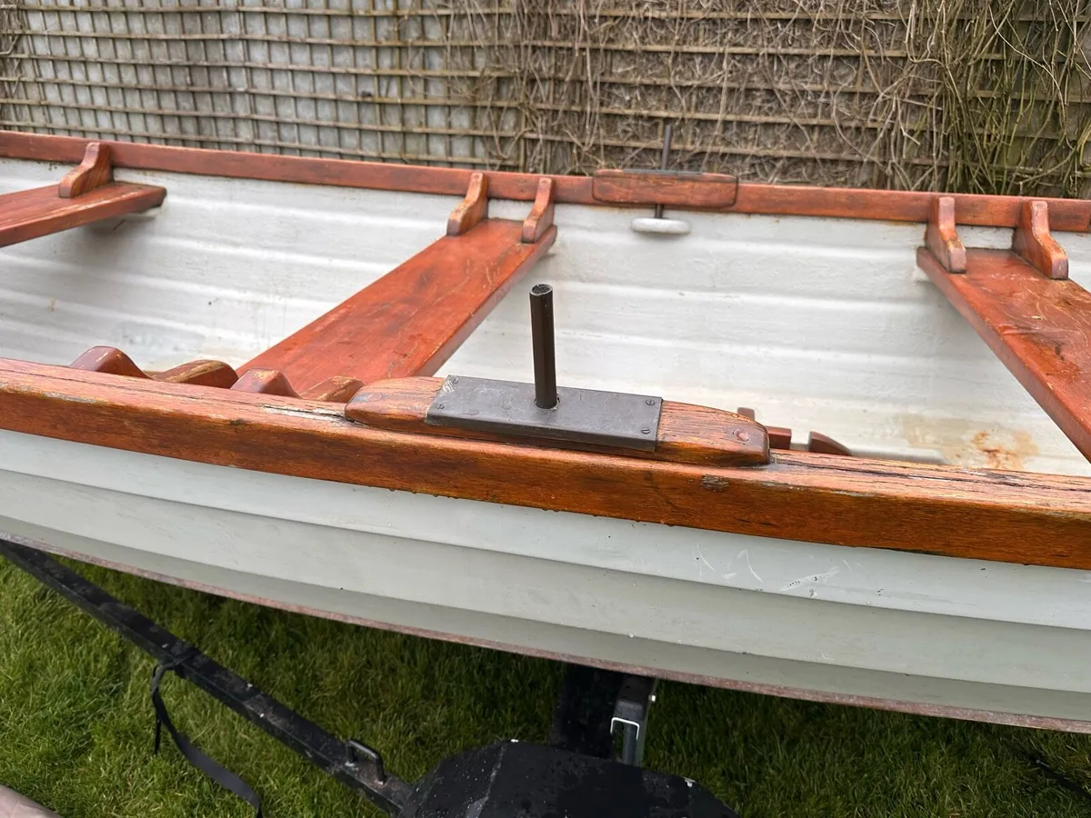 Sheelin boat+trailer - Image 3