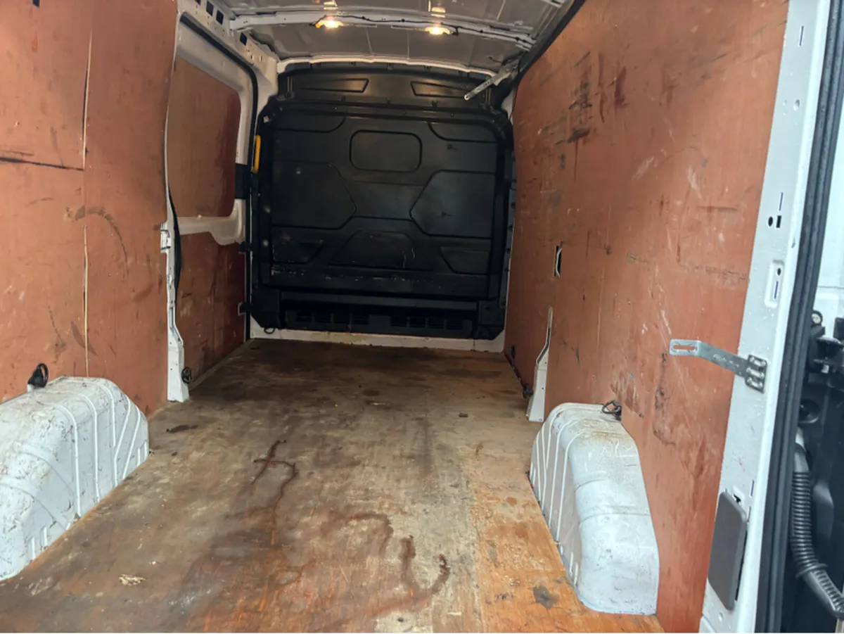 Ford Transit V363 350L BASE 2.0TD13 2.0 TD 130BHP - Image 4