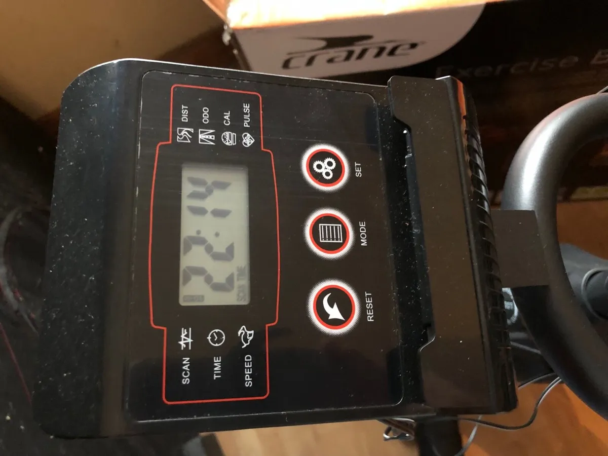 Exercise bike - Image 4