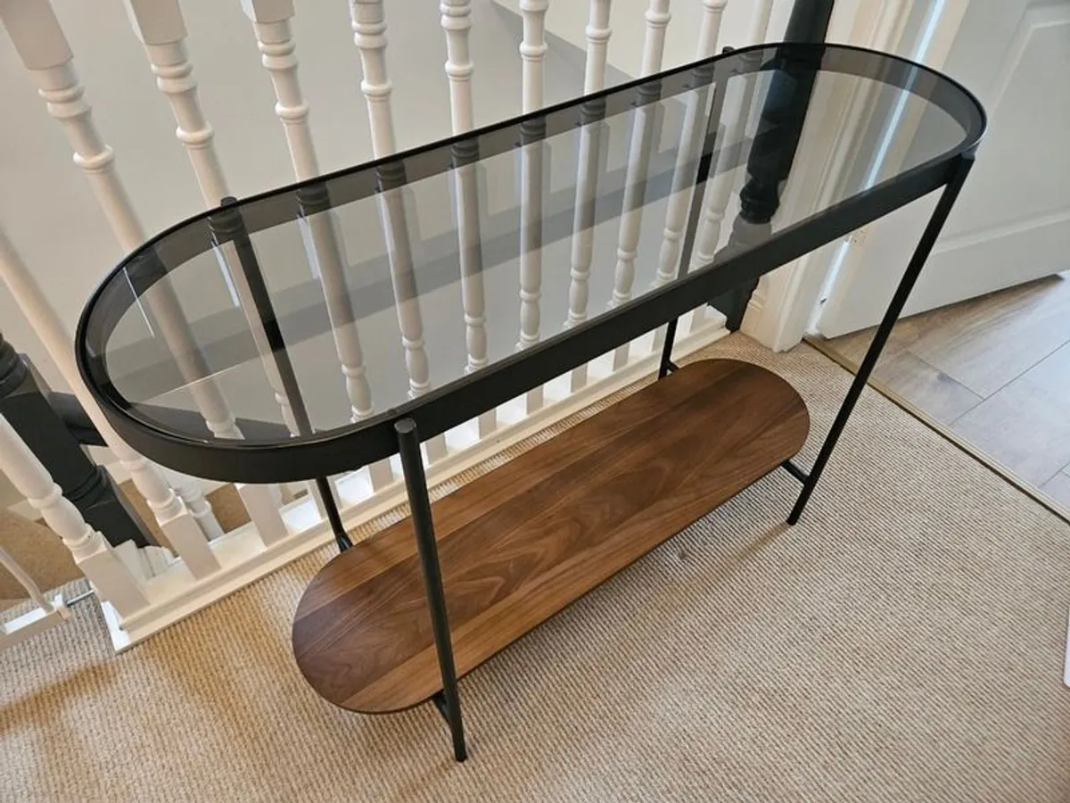 Console table - Image 1