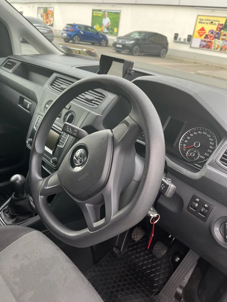 Volkswagen Caddy long wheel base 2020 - Image 4