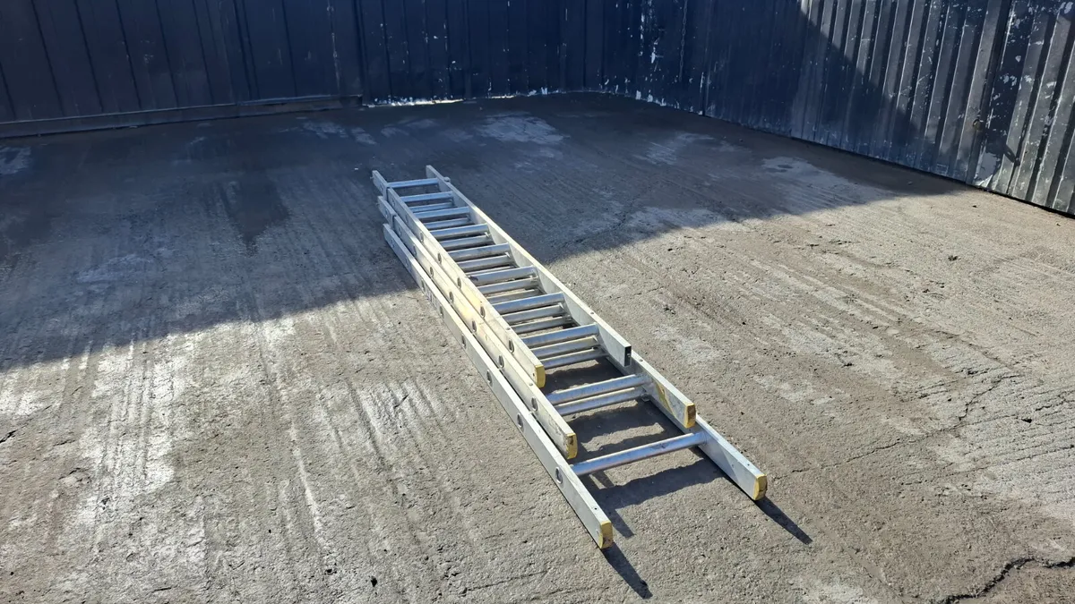 Lyte 8ft Triple Ladder – Multi-Purpose Extension L - Image 1