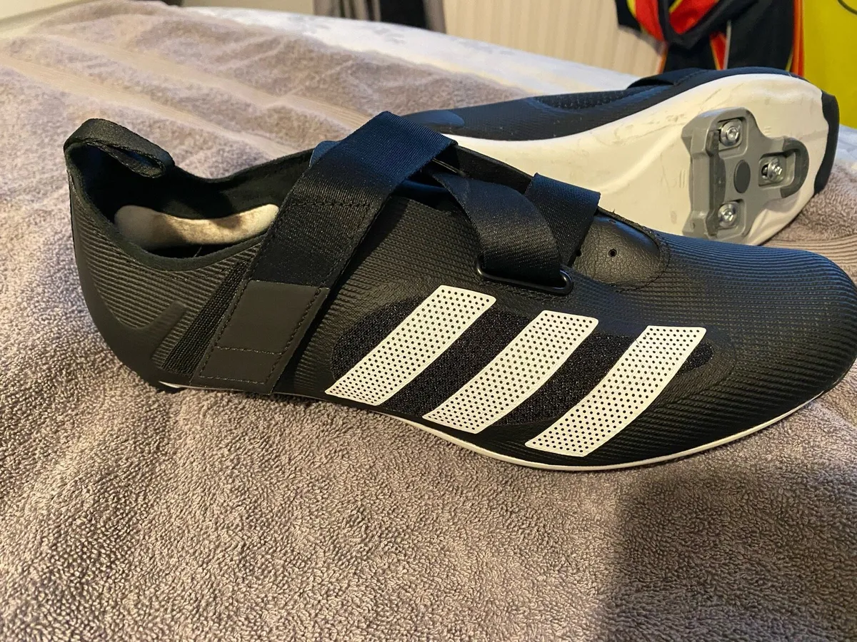 Cycling shoes - Image 3