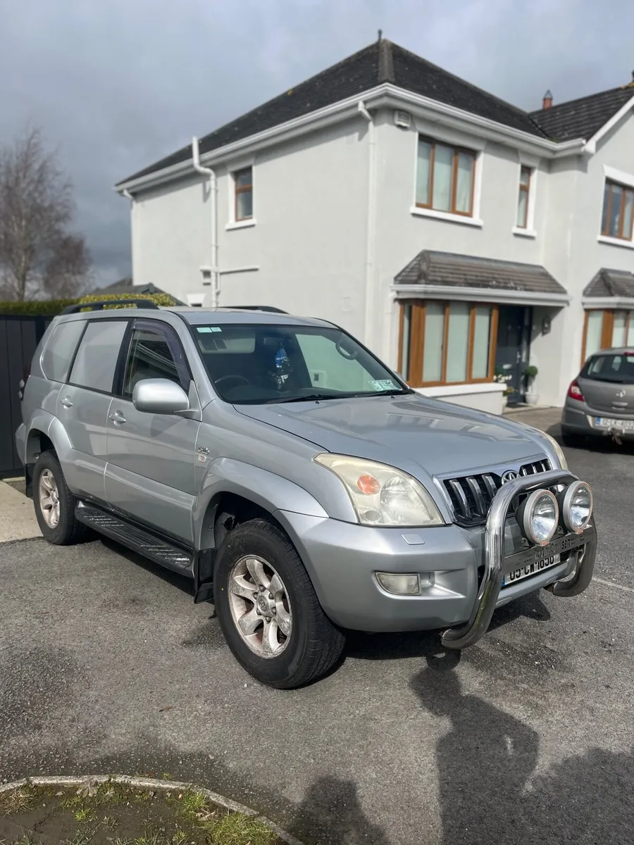 Toyota Land Cruiser 2005 - Image 1